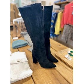 Bottes à talons bout pointu